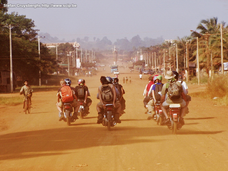 Banlung - motorbike taxis